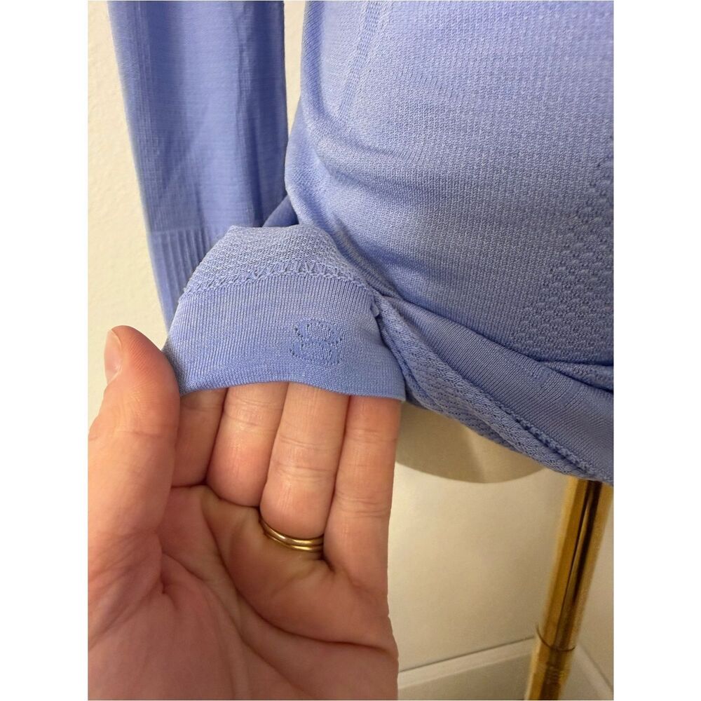lululemon athletica Swiftly tech Long Sleeve Hip Length‎ in Periwinkle - Size 8 - Picture 5 of 5